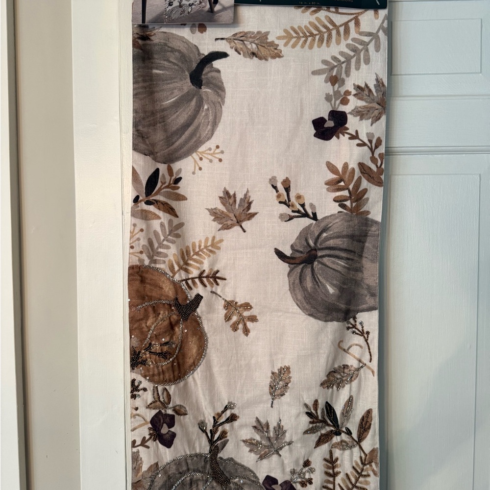Envogue Harvest Pumpkin Table Runner